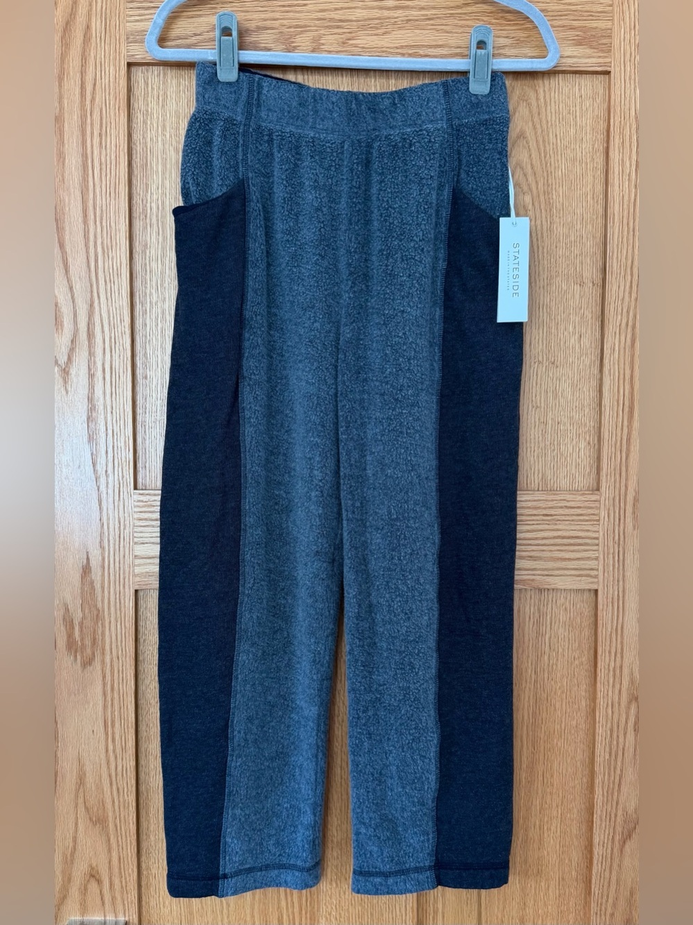 NWT - Stateside Plush Fleece Barrel Pant - Navy - Small 💙